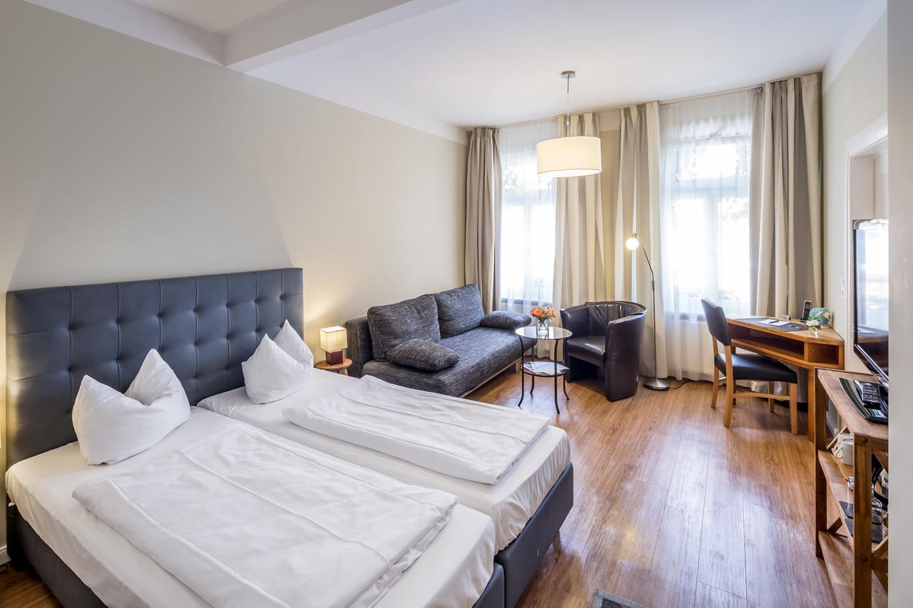 Hotel Zum Roten Tore Люнебург Екстер'єр фото